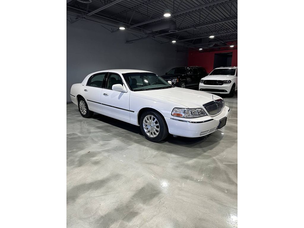 2006 Lincoln Town Car Signature
