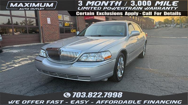 2004 Lincoln Town Car Ultimate