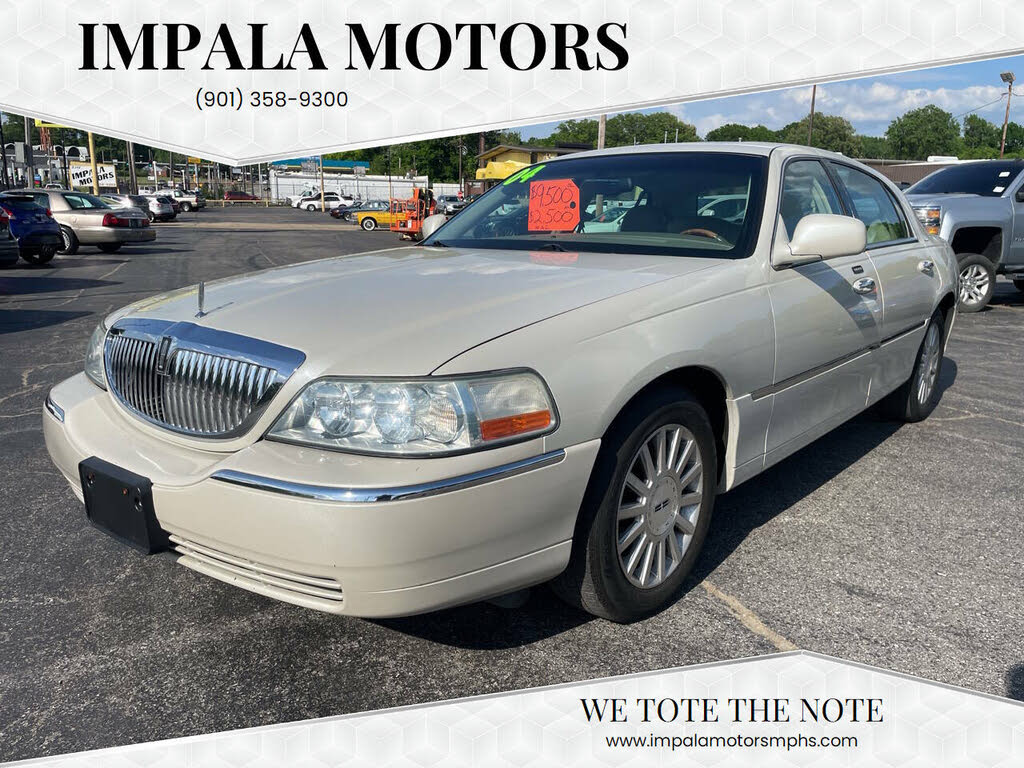 2004 Lincoln Town Car Ultimate
