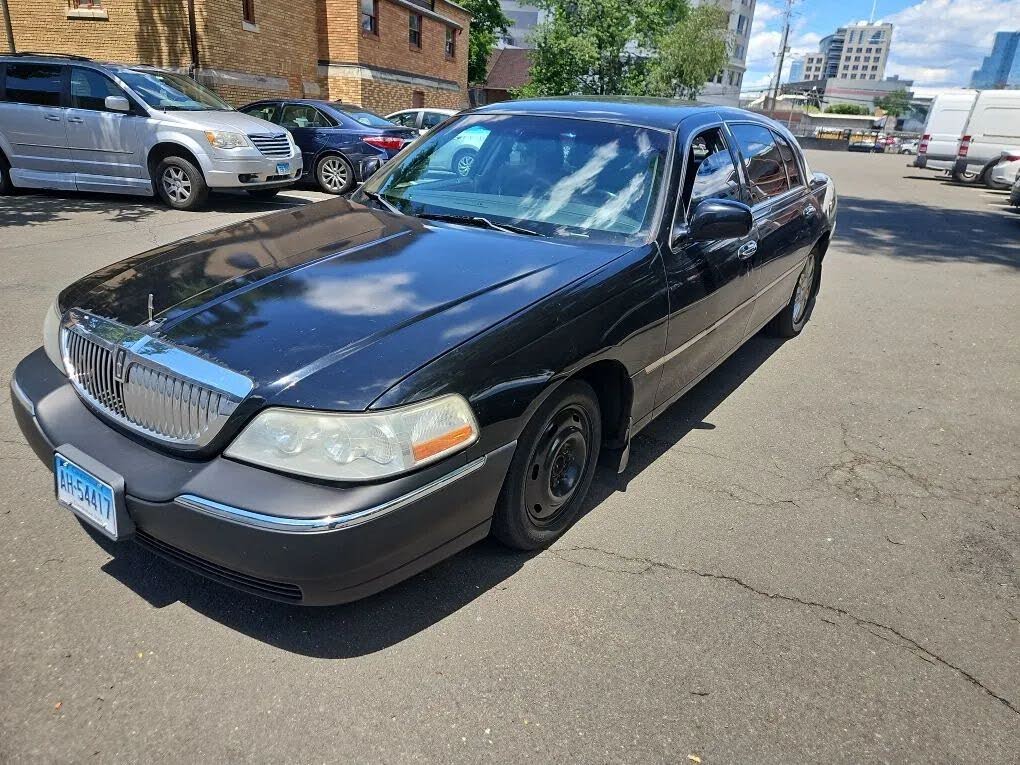 2007 Lincoln Town Car Executive L