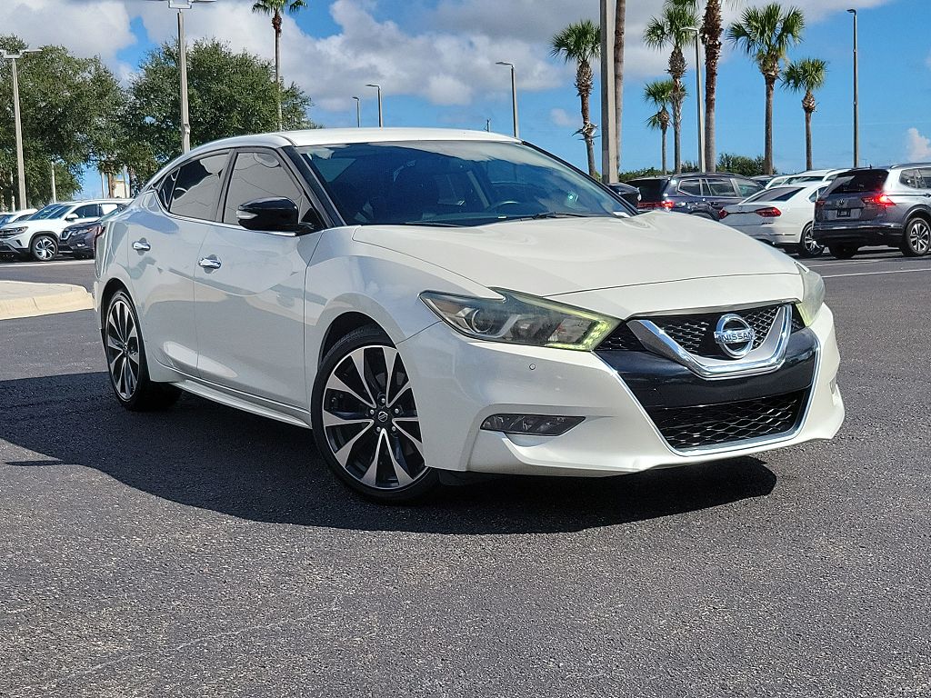 2016 Nissan Maxima SR
