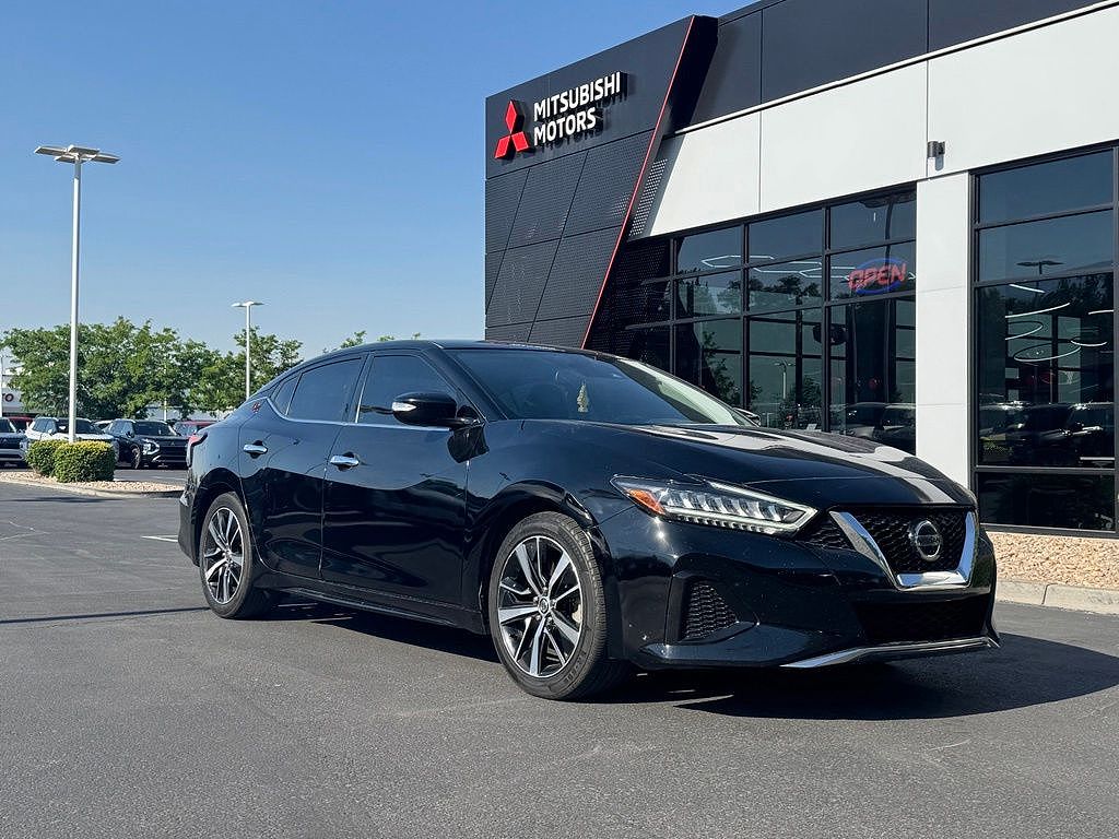 2022 Nissan Maxima SV