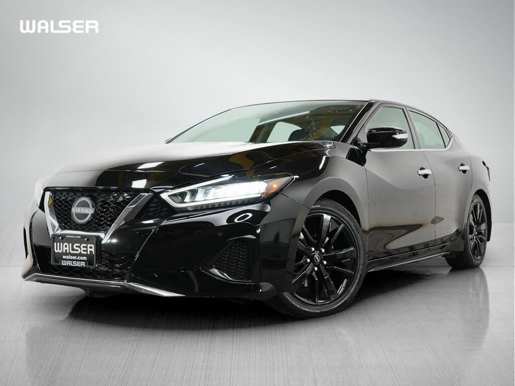2023 Nissan Maxima SL