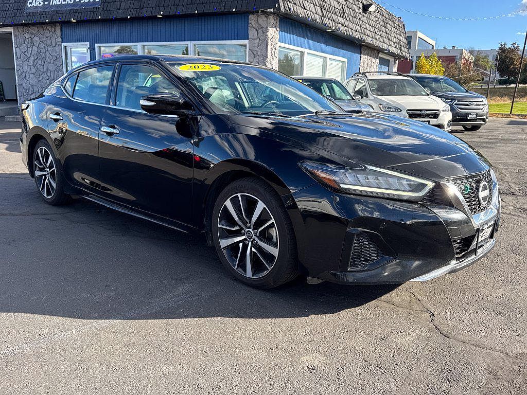 2023 Nissan Maxima SL
