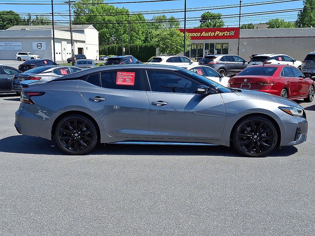 2023 Nissan Maxima 3.5 SR