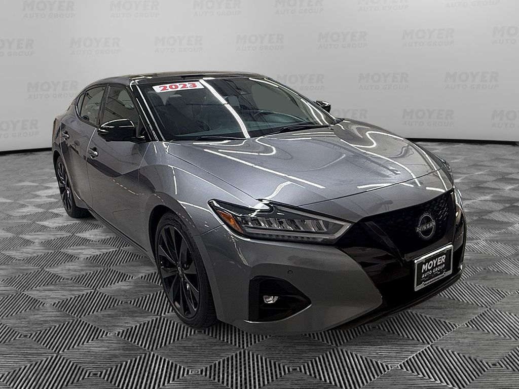 2023 Nissan Maxima 3.5 SR