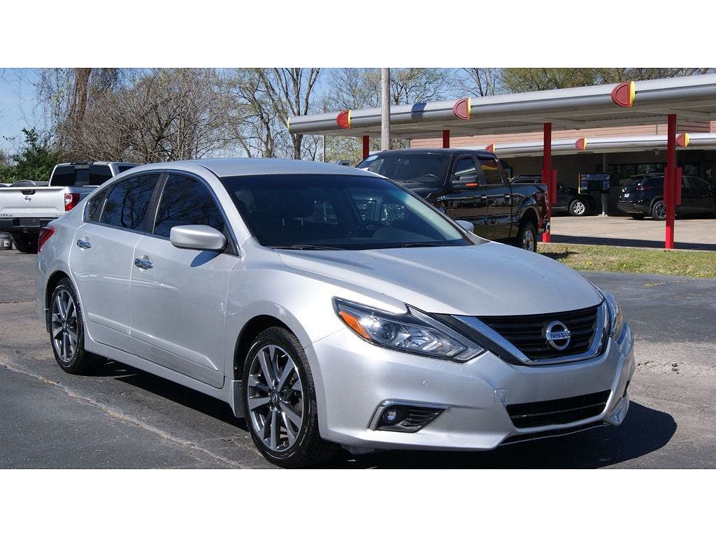 2017 Nissan Altima 2.5 SR