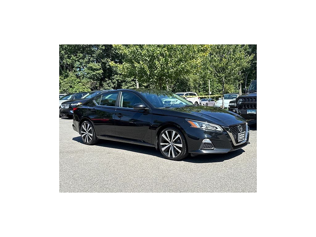 2020 Nissan Altima 2.0 SR