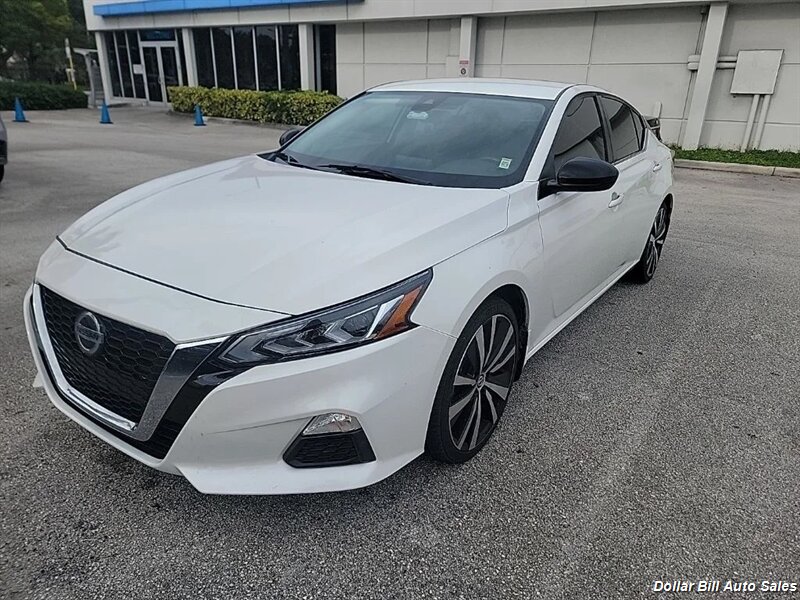 2020 Nissan Altima 2.0 SR