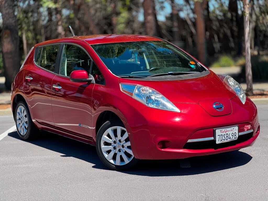 2013 Nissan Leaf photo 1