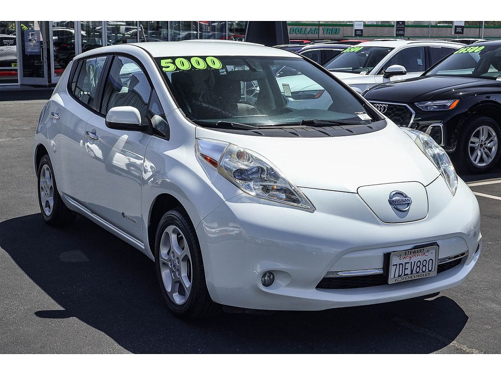 2013 Nissan Leaf photo 1