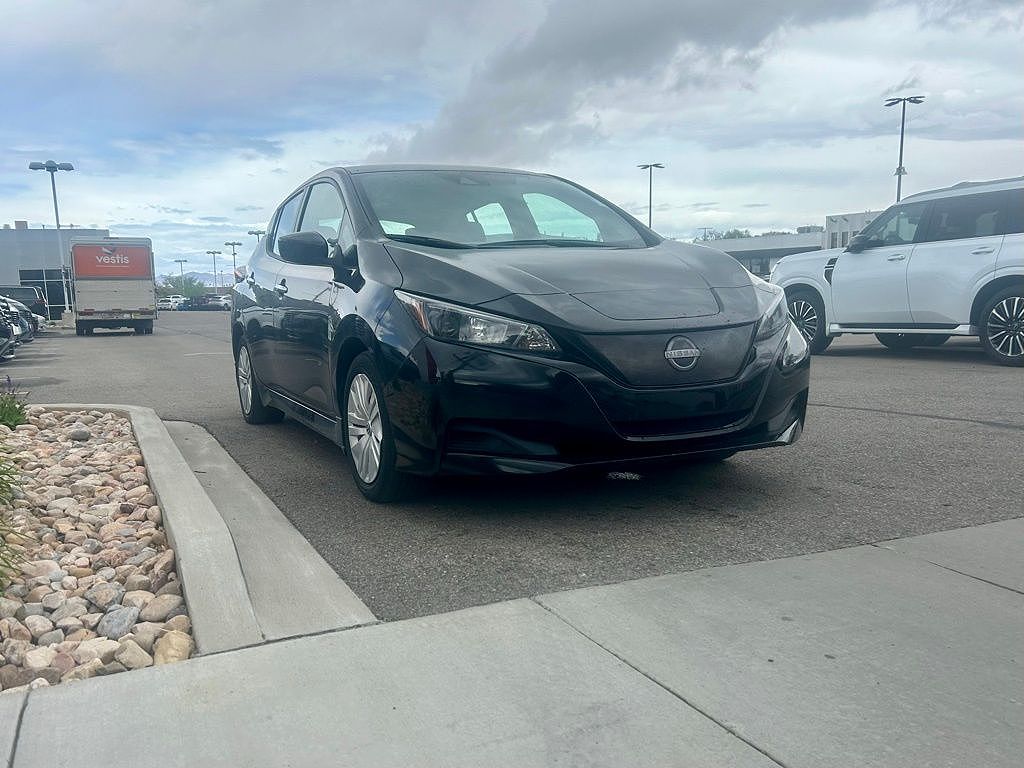 2024 Nissan Leaf S