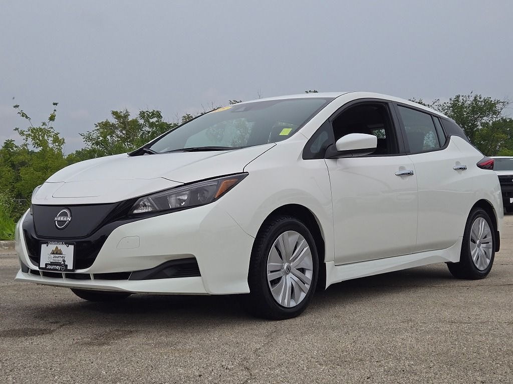 2025 Nissan Leaf S