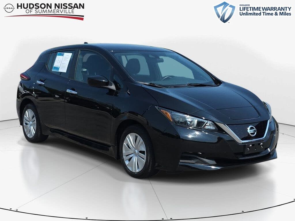 2022 Nissan LEAF S