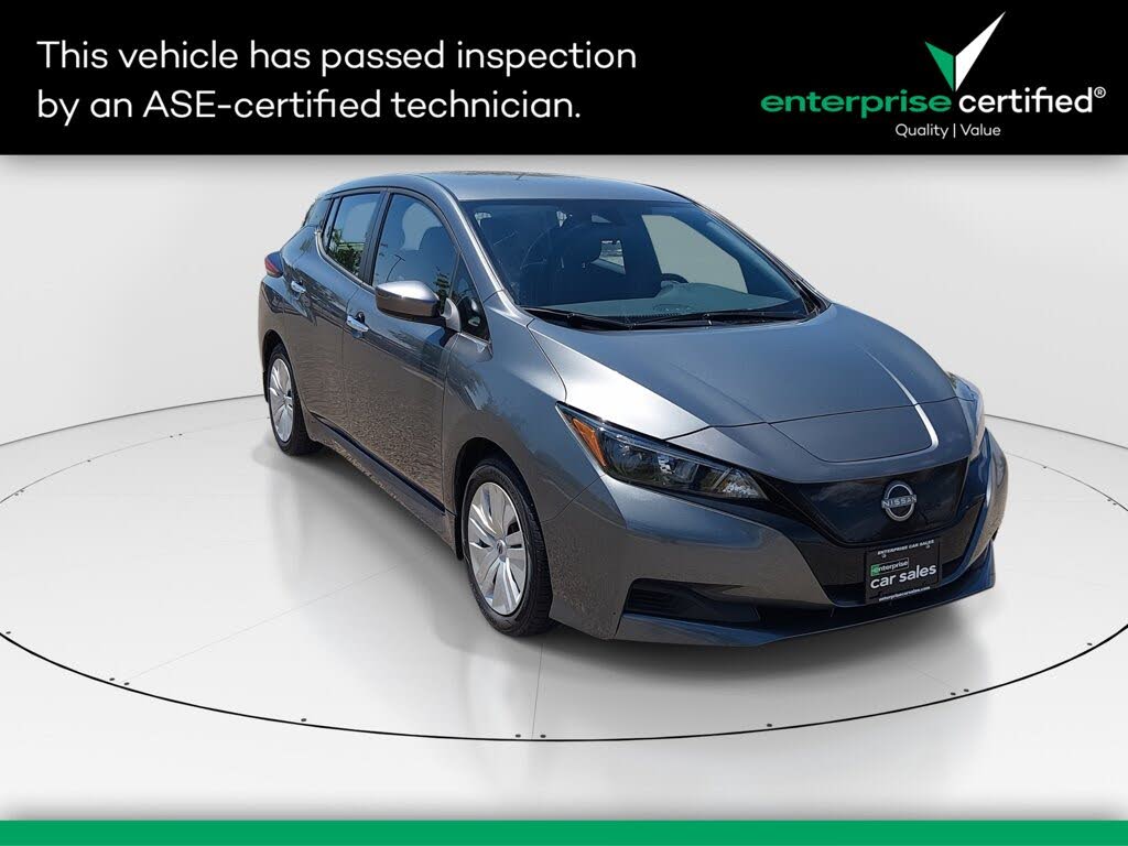 2025 Nissan LEAF S