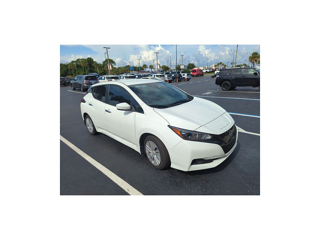 2023 Nissan Leaf S