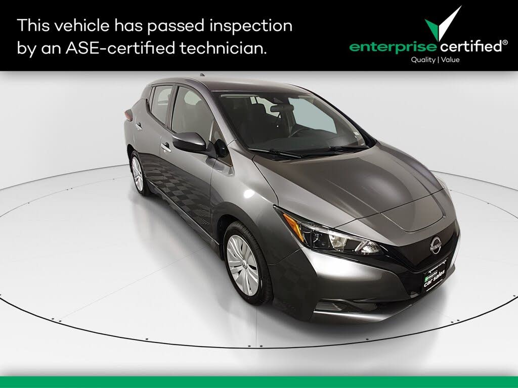 2025 Nissan LEAF S