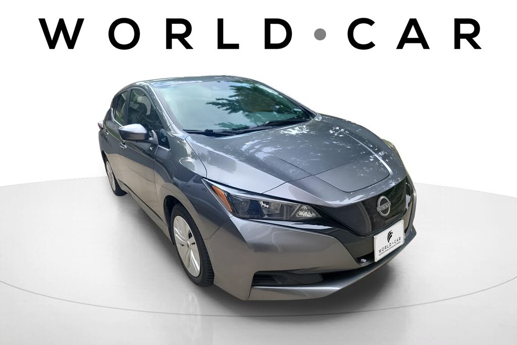 2025 Nissan LEAF S