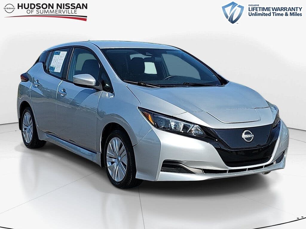 2025 Nissan LEAF S