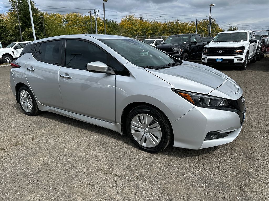 2023 Nissan Leaf S