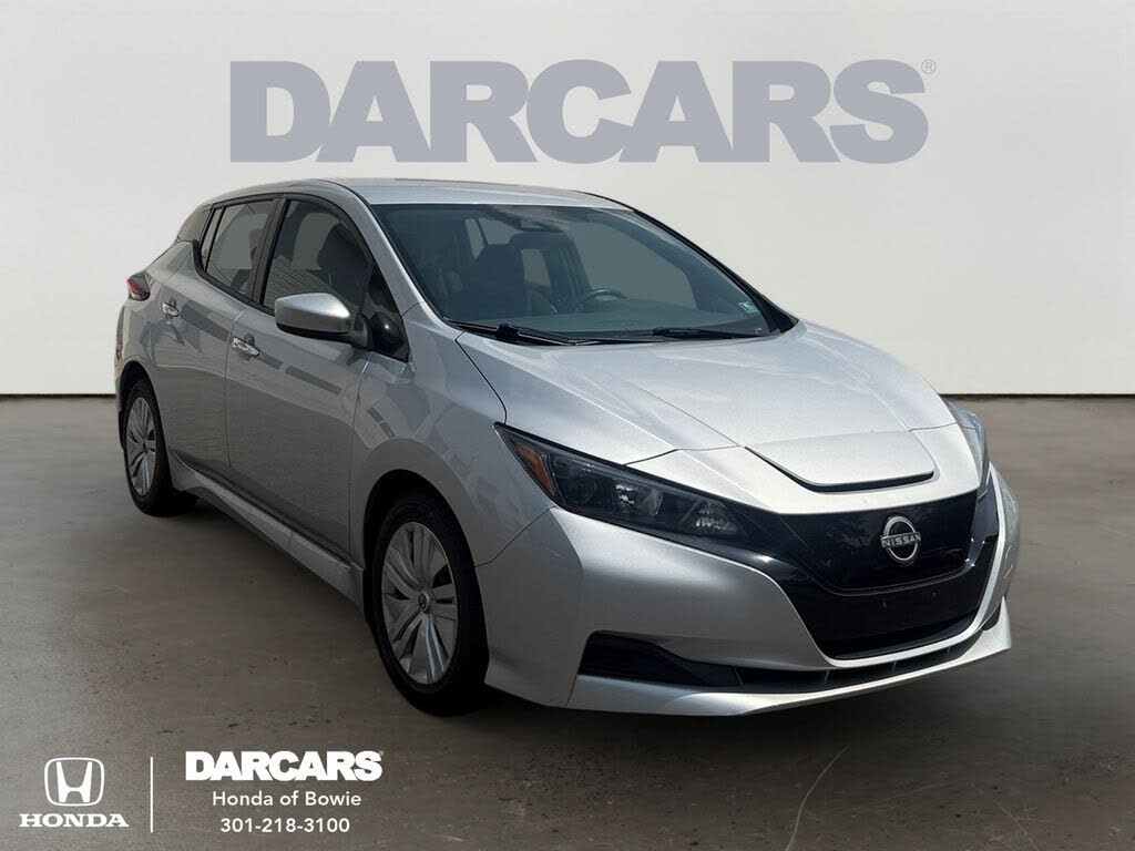 2023 Nissan LEAF S