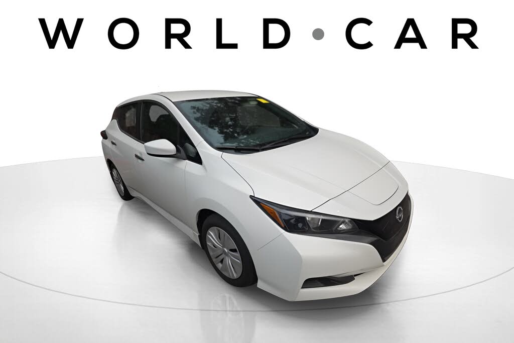 2025 Nissan LEAF S