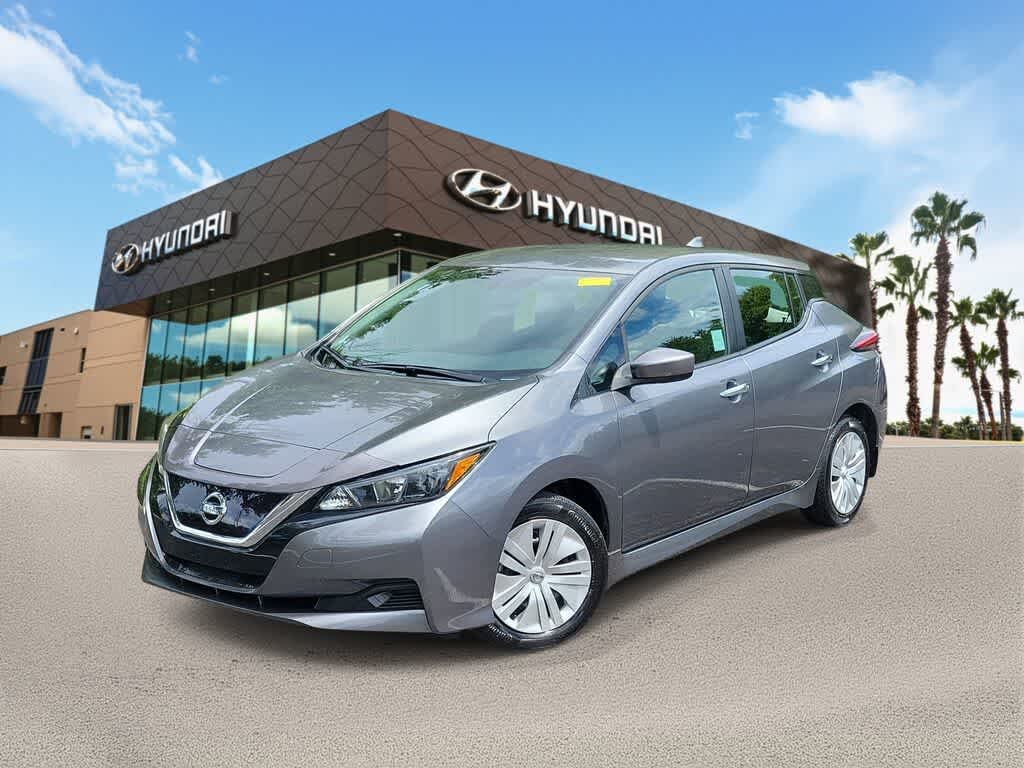 2022 Nissan Leaf S