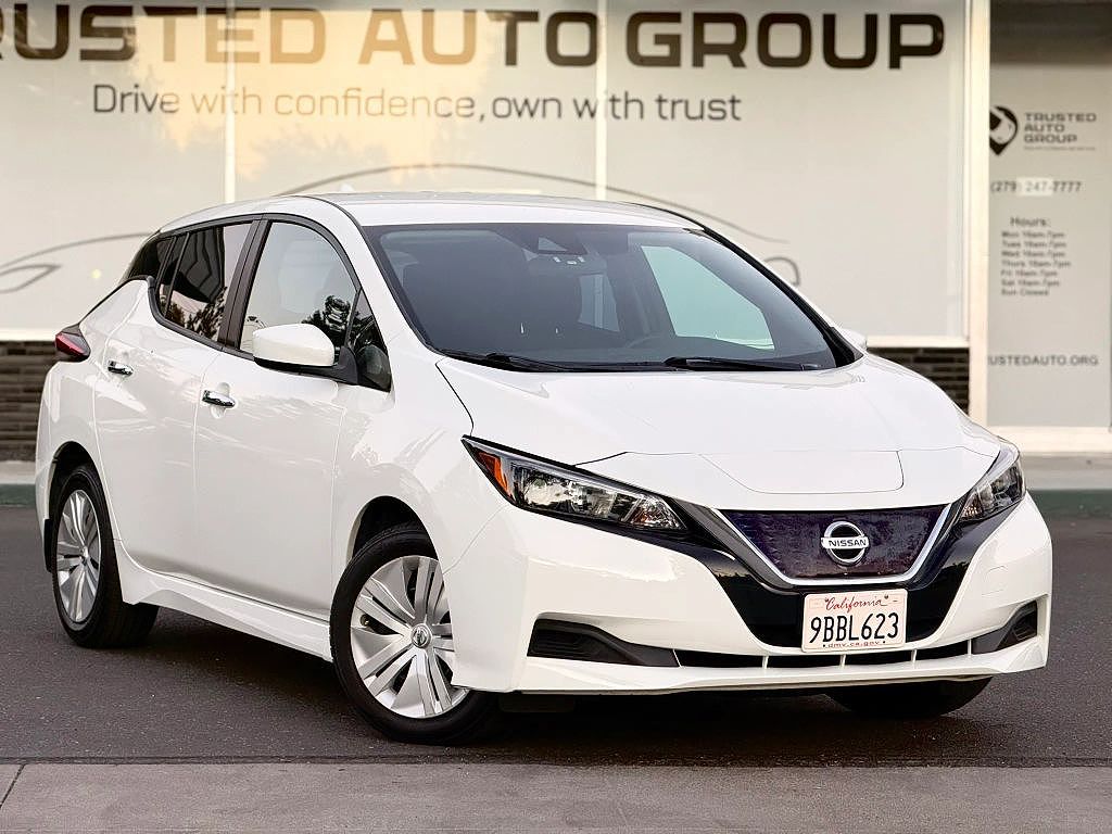 2022 Nissan LEAF S