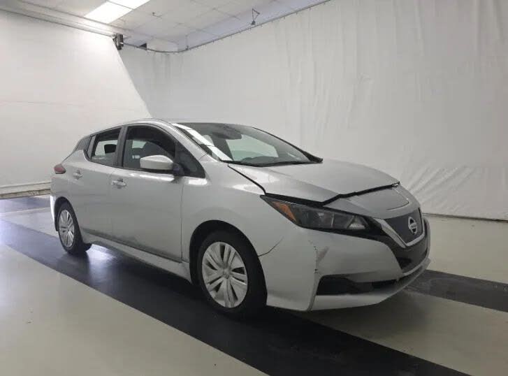 2022 Nissan Leaf S