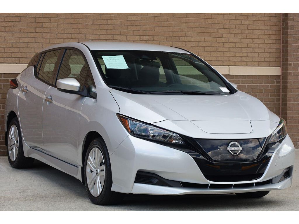2023 Nissan Leaf S