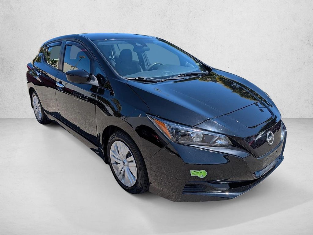 2023 Nissan LEAF S