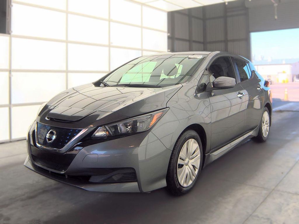 2022 Nissan LEAF S