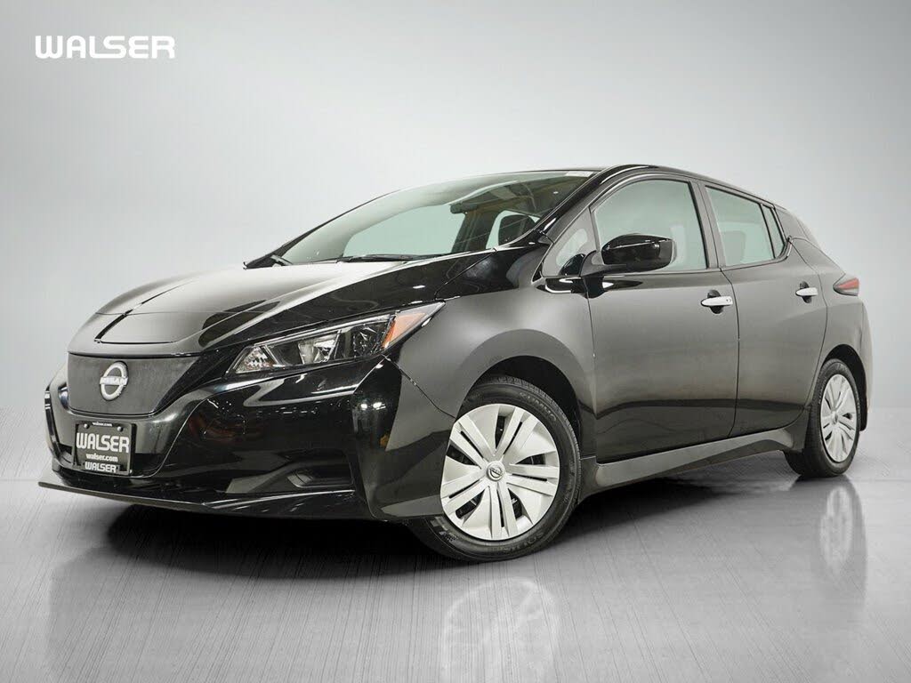 2025 Nissan Leaf S