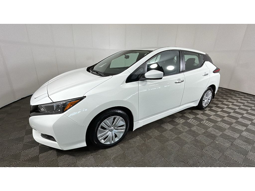 2023 Nissan Leaf S