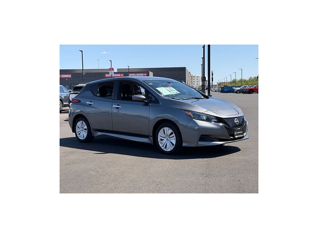 2024 Nissan Leaf S