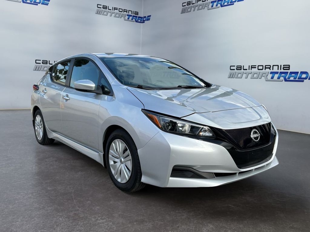 2023 Nissan LEAF S