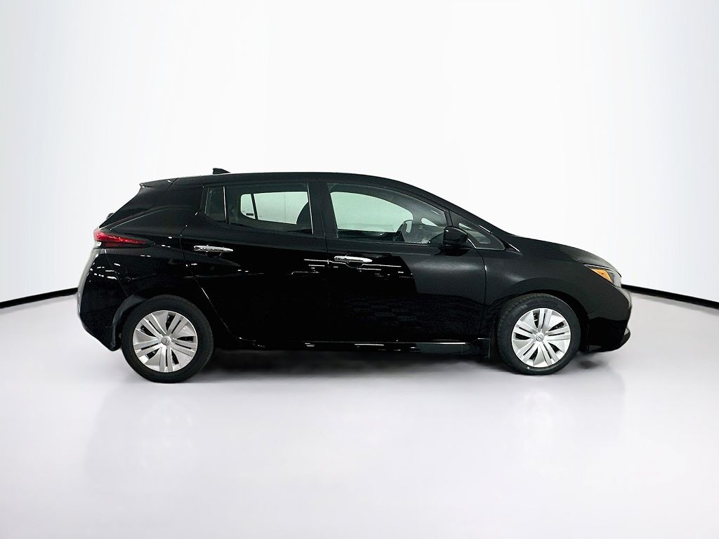2024 Nissan Leaf S
