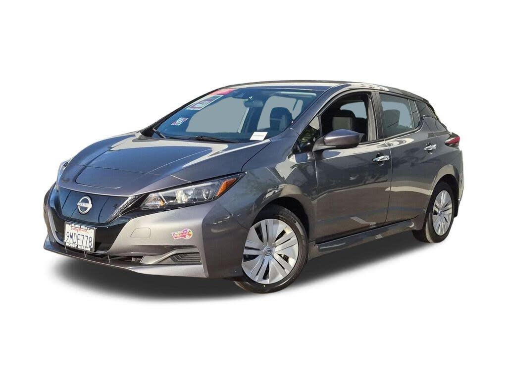 2025 Nissan LEAF S