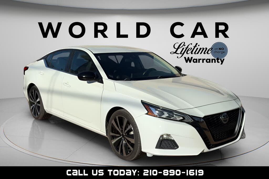 2022 Nissan Altima 2.5 SR