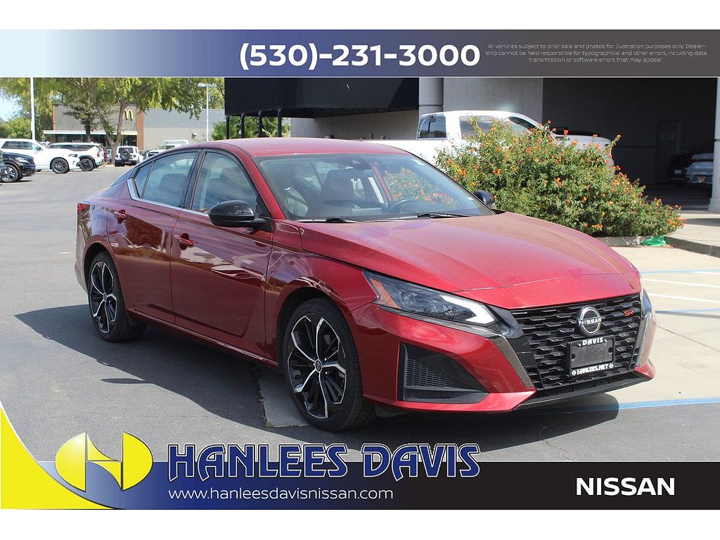 2023 Nissan Altima 2.5 SR
