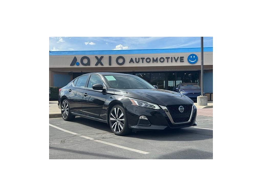2022 Nissan Altima 2.5 SR