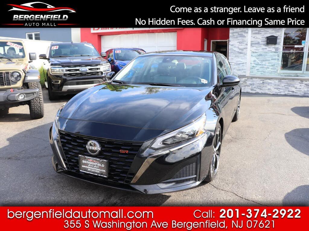 2024 Nissan Altima 2.5 SR