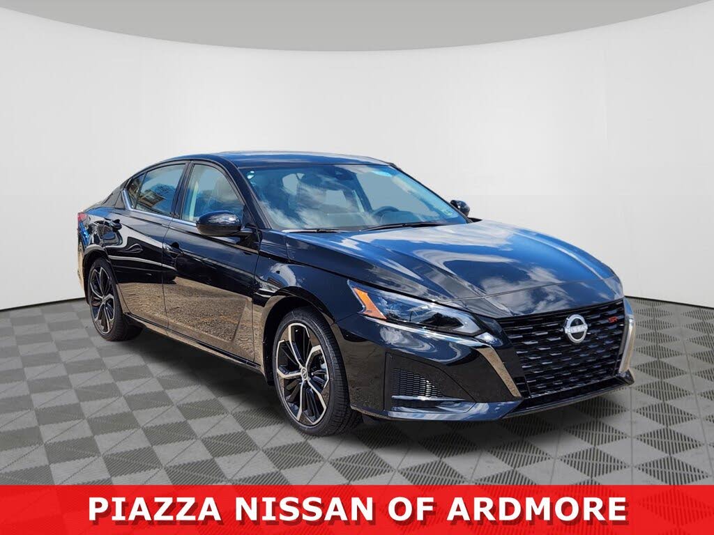 2025 Nissan Altima 2.5 SR