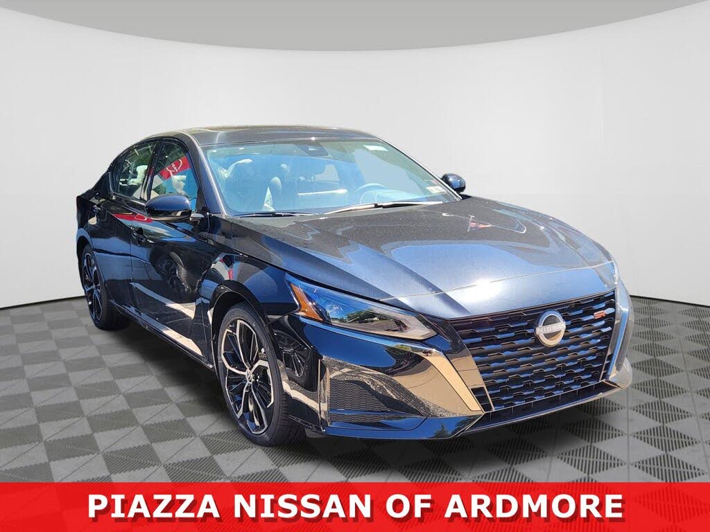 2025 Nissan Altima 2.5 SR