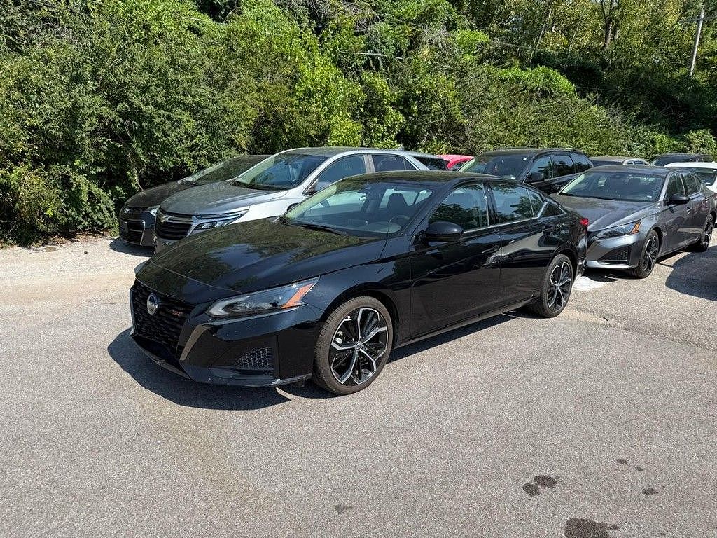 2024 Nissan Altima 2.5 SR