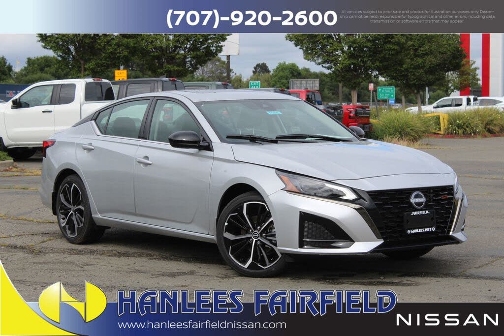 2025 Nissan Altima 2.5 SR