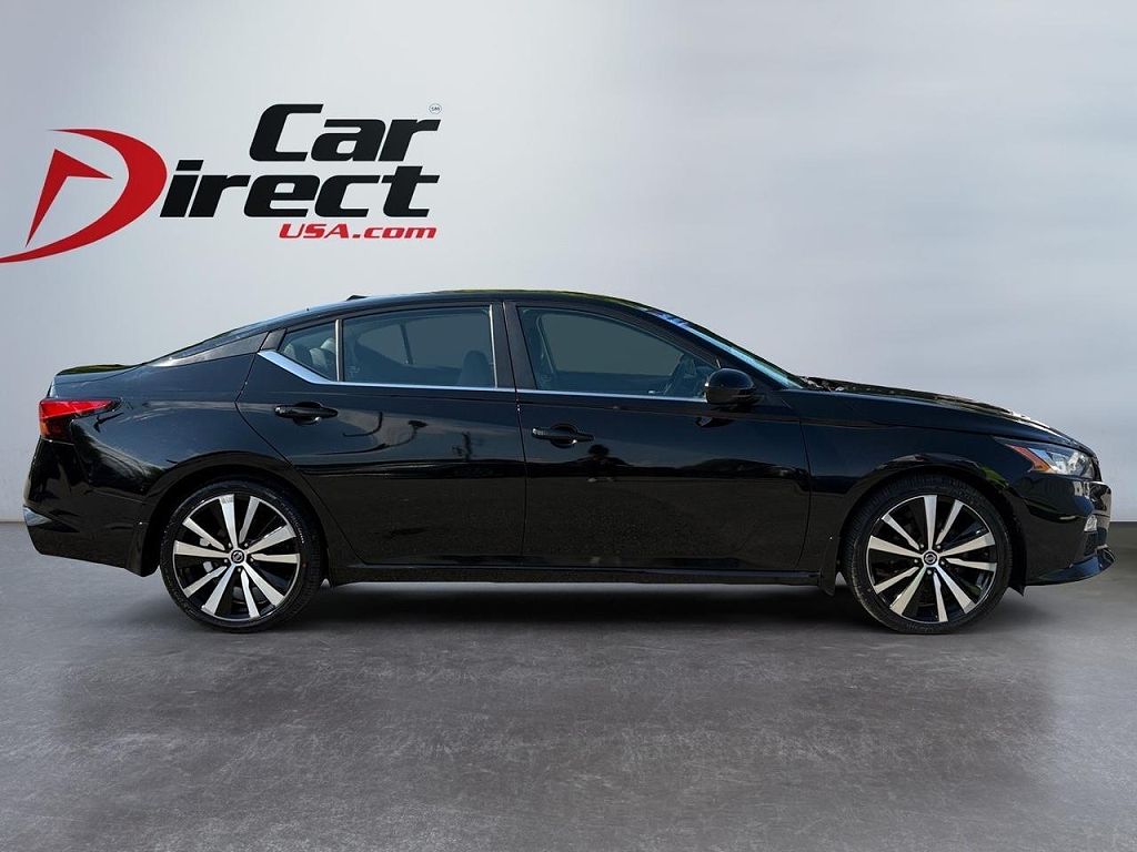 2021 Nissan Altima 2.5 SR