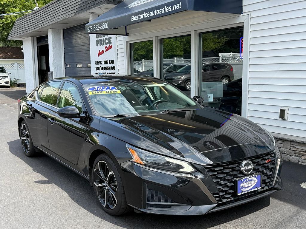 2023 Nissan Altima 2.5 SR