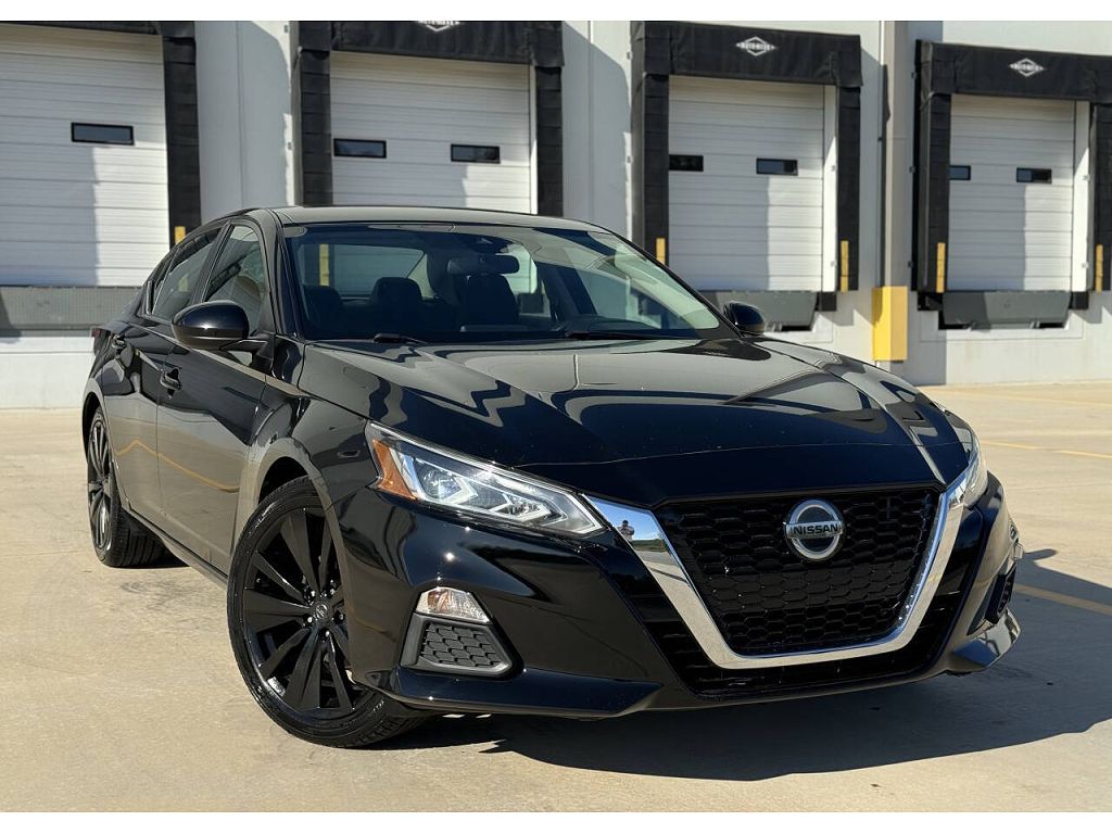 2021 Nissan Altima 2.5 SR
