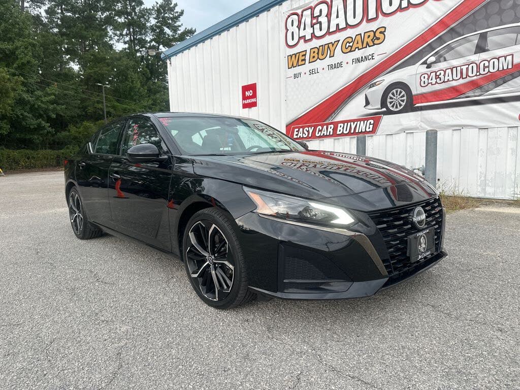 2023 Nissan Altima 2.5 SR